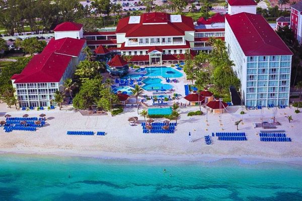 Top Sustainable Resorts in the Bahamas