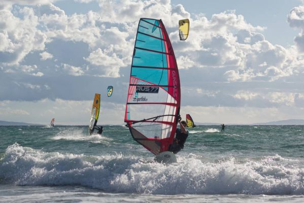 Kitesurfing and Windsurfing Anguilla’s Top Water Sports