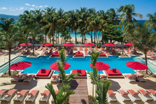 7. S Hotel Montego Bay