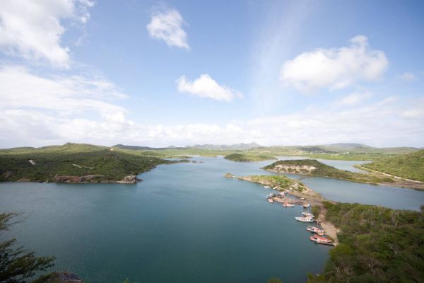 The Best Natural Wonders to Explore in Curaçao