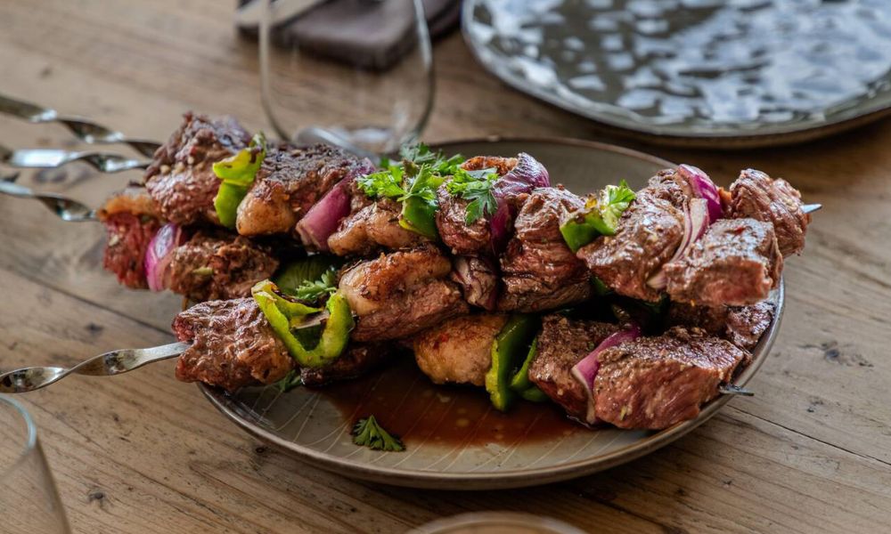 Taste the Island: A Complete Guide to Curaçao Cuisine